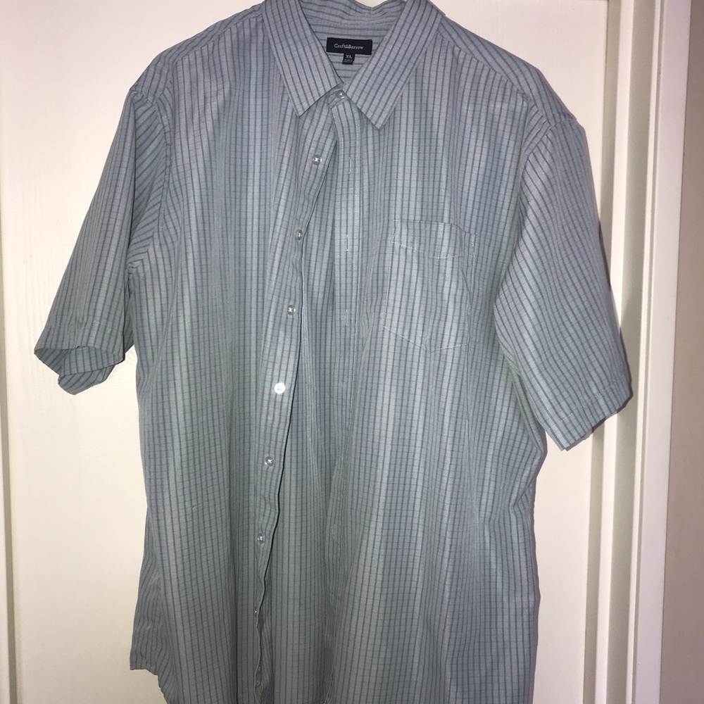 Men’s dress shirt